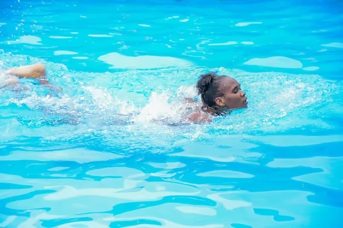 Infinity Horizon Pool gallery 3