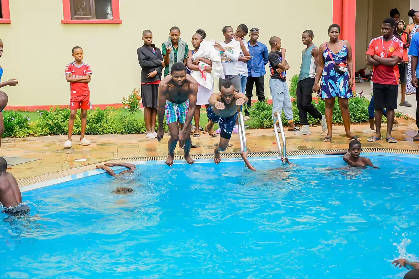 Infinity Horizon Pool gallery 5